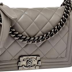 Pre Owned Chanel Grey Quilted Leather Medium Boy Flap Bag
