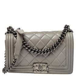 Pre Owned Chanel Grey Quilted Leather Medium Boy Flap Bag