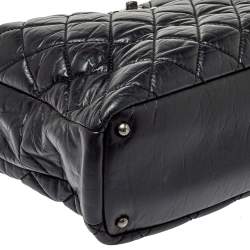 Pre Owned Chanel Black/Red Quilted Aged Leather Large Portobello Top Handle Bag