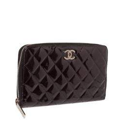 مملوكة مسبقًا محفظة مفكرة شانيل مزينة شعار الماركة سي سي سحاب ملتف جلد لامع مبطن عنابي داكن