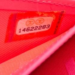 مملوكة مسبقًا Chanel Black Quilted Leather Cambon Ligne Flap Wallet