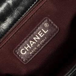 Pre Owned Chanel Black/Burgundy Quilted Glazed Leather Medium Castle Rock Top Handle Bag