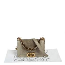 مملوكة مسبقًا Chanel Grey Scales Leather Mini Chain Boy Flap Bag