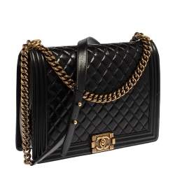 مملوكة مسبقًا حقيبة شانيل بوي جلد رصاصي مبطن كبيرة