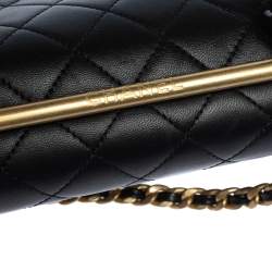 Pre Owned Chanel Black Quilted Leather Small Flap Chain Top Handle Bag 