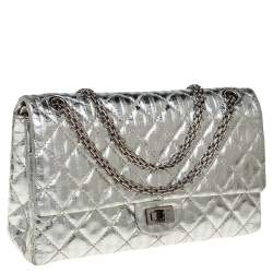 Pre Owned Chanel Silver Striped Quilted Leather Reissue 2.55 Classic 226 Flap Bag