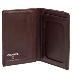 Pre Owned Chanel Black Quilted Leather Bifold Card Holder
