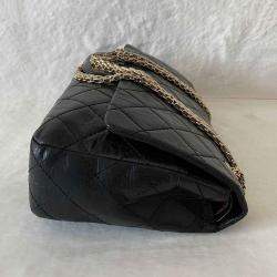 مملوكة مسبقًا Chanel Black Calf Leather Anniversary 2.55 Reissue 227 Flap Bag