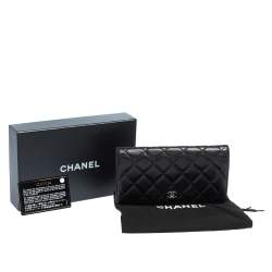 مملوكة مسبقًا Chanel Black Quilted Leather L Yen Continental Wallet