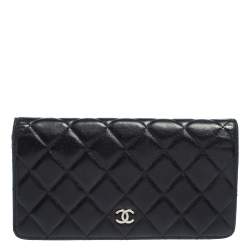 مملوكة مسبقًا Chanel Black Quilted Leather L Yen Continental Wallet