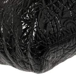 Pre Owned Chanel Black Camellia Quilted Vinyl Rock In Moscow Hobo