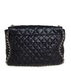 مملوكة مسبقًا Chanel Black Quilted Leather Jumbo Chain Around Flap Bag