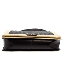 مملوكة مسبقًا Chanel Beige/Black Quilted Leather Large Boy Flap Bag