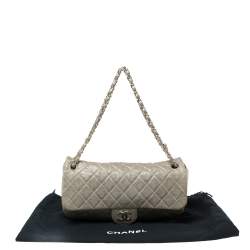 مملوكة مسبقًا Chanel Grey Quilted Jersey Jumbo Classic Single Flap Bag