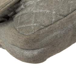 مملوكة مسبقًا Chanel Grey Quilted Jersey Jumbo Classic Single Flap Bag