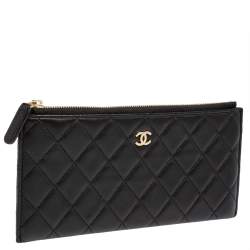 Pre Owned Chanel Black Quilted Leather Flat  Zip Wallet 