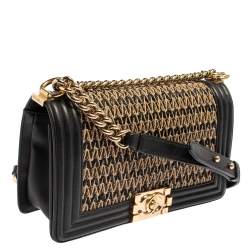 Pre Owned Chanel Black/Beige Quilted Leather and Raffia Medium Boy Flap Bag