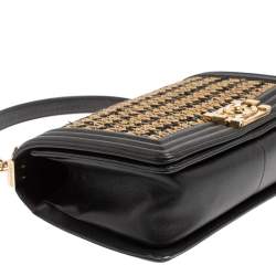 Pre Owned Chanel Black/Beige Quilted Leather and Raffia Medium Boy Flap Bag