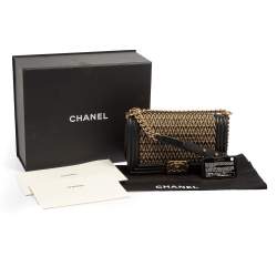 Pre Owned Chanel Black/Beige Quilted Leather and Raffia Medium Boy Flap Bag