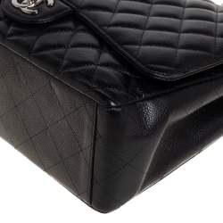 مملوكة مسبقًا Chanel Black Quilted Caviar Leather Maxi Classic Double Flap Bag