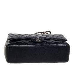 مملوكة مسبقًا Chanel Black Quilted Caviar Leather Maxi Classic Double Flap Bag