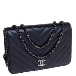 Pre Owned Chanel Navy Blue Chevron Lambskin Leather Studded Wallet On Chain