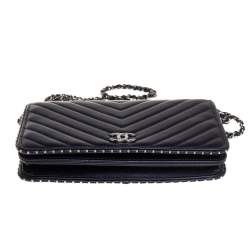 Pre Owned Chanel Navy Blue Chevron Lambskin Leather Studded Wallet On Chain