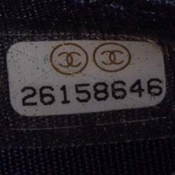 Pre Owned Chanel Navy Blue Chevron Lambskin Leather Studded Wallet On Chain