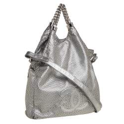 Pre Owned Chanel Silver Leather Perforated Rodeo Drive Grand Shopping Hobo