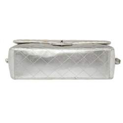 مملوكة مسبقًا Chanel Metallic Silver Quilted Leather Maxi Classic Single Flap Bag