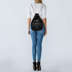 Pre Owned Chanel Black Quilted Leather Seoul Backpack