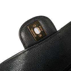 Pre Owned Chanel Black Quilted Caviar Leather Medium Classic Double Flap Bag