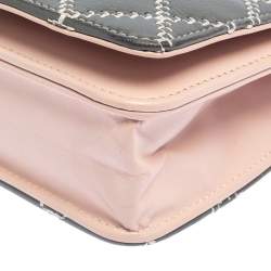 مملوكة مسبقًا Chanel Grey/Pink Quilted Leather Wild Stitch CC Wallet on Chain