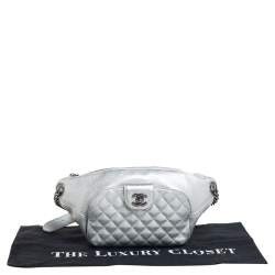 Pre Owned Chanel Silver Quilted Leather Casual Rock Belt Bag