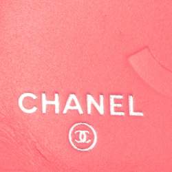 مملوكة مسبقًا Chanel Black Quilted Leather CC Cambon Wallet