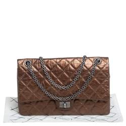 Pre Owned حقيبة كتف شانيل ريشيو 2.55 كلاسيك 225 جلد برونزي مجعد مبطن بقلاب