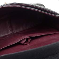 مملوكة مسبقًا Chanel Black Quilted Caviar Leather Maxi Classic Double Flap Bag