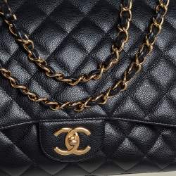 مملوكة مسبقًا Chanel Black Quilted Caviar Leather Maxi Classic Double Flap Bag