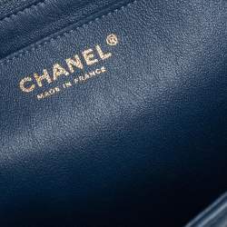 Pre Owned Chanel Blue Quilted Lambskin Leather Maxi Classic Single Flap Bag