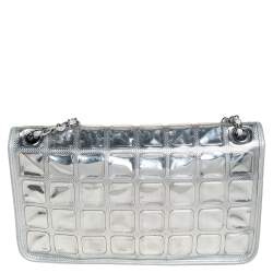 مملوكة مسبقًا حقيبة شانيل ايس كيوب إصدار محدود جلد وفينيل فضي ذات قلاب 