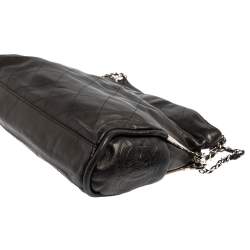 Pre Owned Chanel Black Quilted Lambskin Leather Large Ultimate Soft Bag