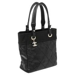 مملوكة مسبقًا Chanel Black Quilted Coated Canvas and Canvas Paris Biarritz Tote