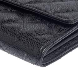 Pre Owned Chanel Black Quilted Caviar Leather Flap Wallet