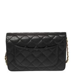 مملوكة مسبقًا Chanel Black Quilted Caviar Leather Classic Wallet on Chain