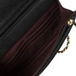 مملوكة مسبقًا Chanel Black Quilted Caviar Leather Classic Wallet on Chain