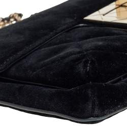 Pre Owned حقيبة كتف شانيل قلاب ريإيشو غاينت قطيفة سوداء