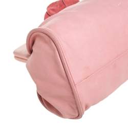 Pre Owned حقيبة كلتش شانيل كاميليا جلد وردي بإطار 