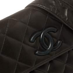 Pre Owned Chanel Brown Quilted Leather Messenger Bag