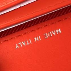 Pre Owned محفظة شانيل CC جلد لامعة مخططة برتقالية