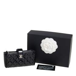 Pre Owned Chanel Black Quilted Patent Leather CC Phone Pouch